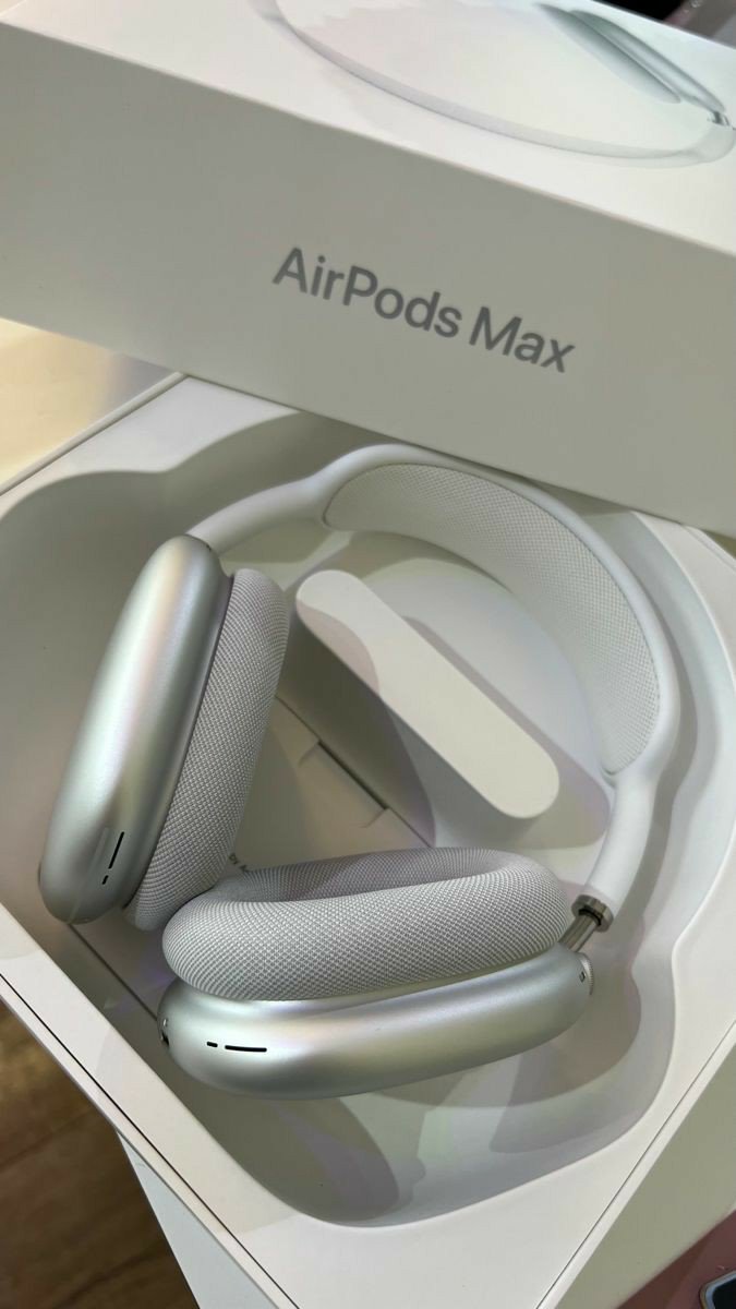 Wholesale AirPods Pro Max Pallets - Image 2