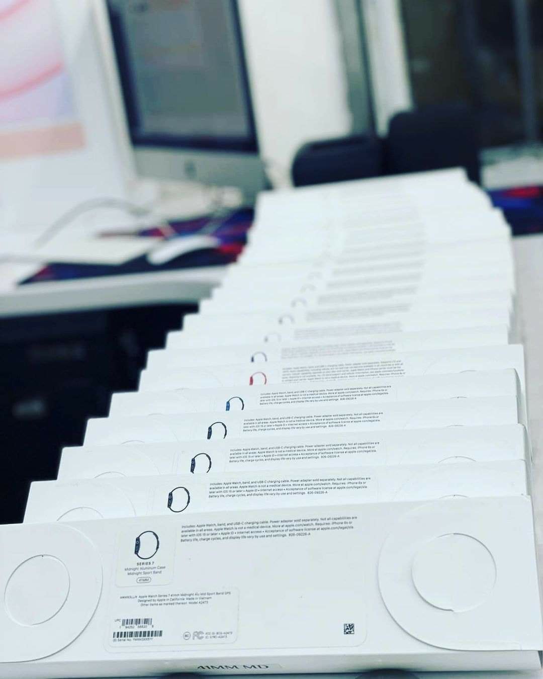 Apple Watch Wholesale - Image 3