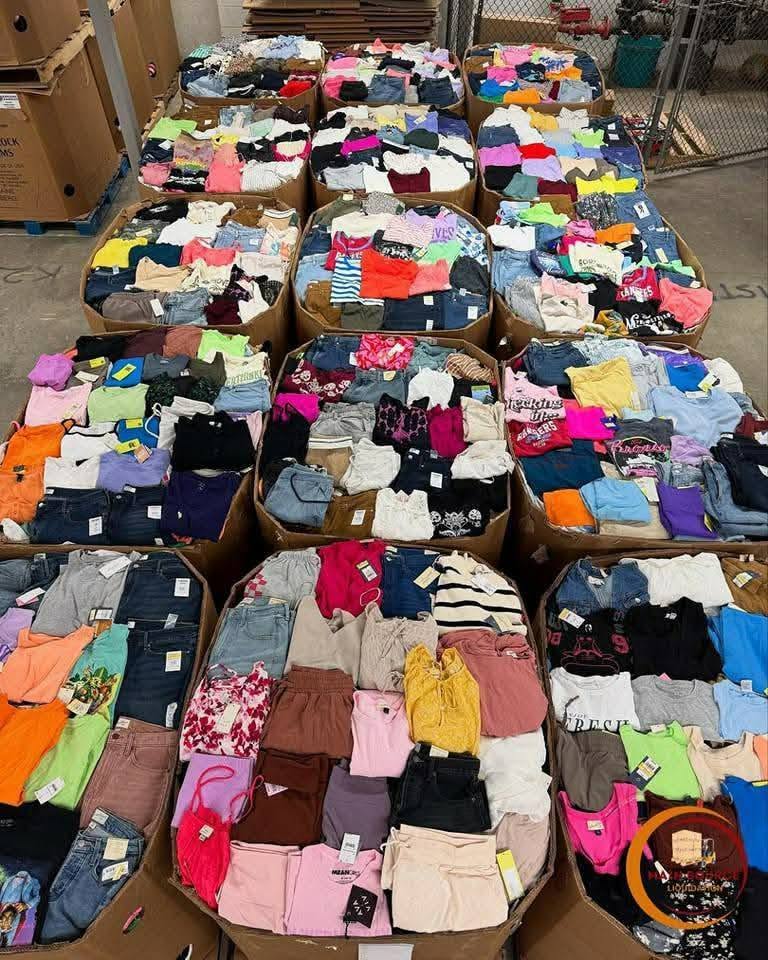 Women's Clothing Pallet